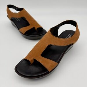 Donald J. Pliner Tan Sling Back Leather Sandals -  Size 9N